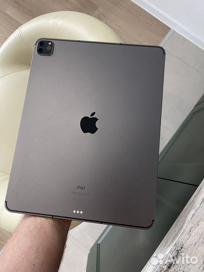 iPad Pro 12,9 2021 M1 256Gb Cellular (АКБ 98%)