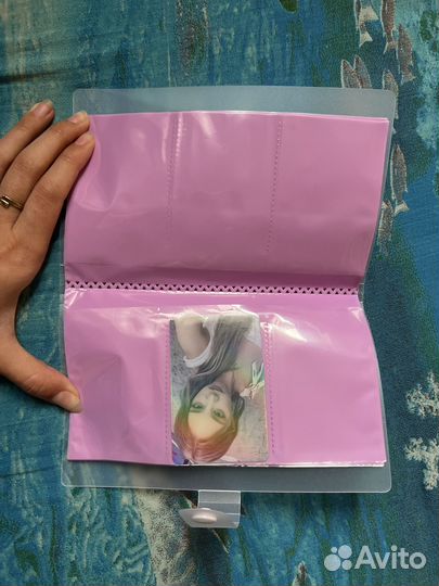 Альбом для коллекционных карточек