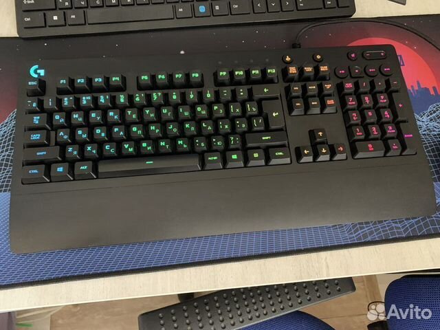 Игровая клавиатура logitech g213