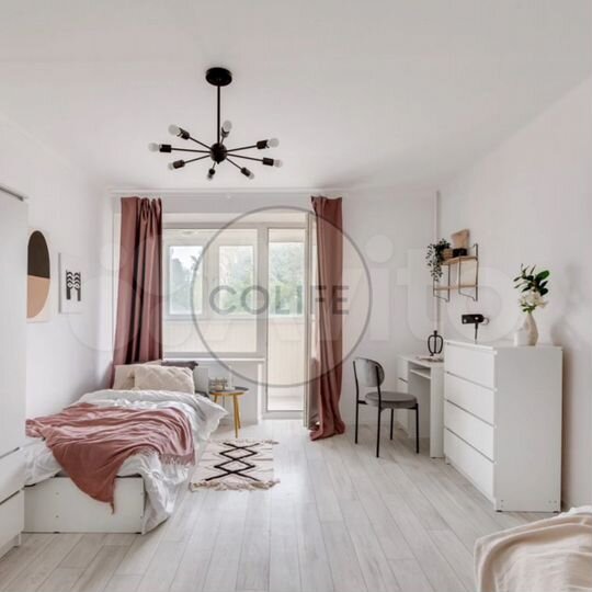 Комната 18 м² в 3-к., 2/22 эт.