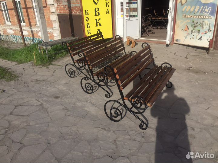 Лавка уличная