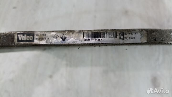 Радиатор кондиционера Renault sandero