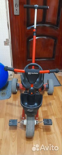 Детский трехколесный велосипед бу