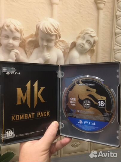 Диски игры для ps4 Mortal Kombat 11 Steelbook