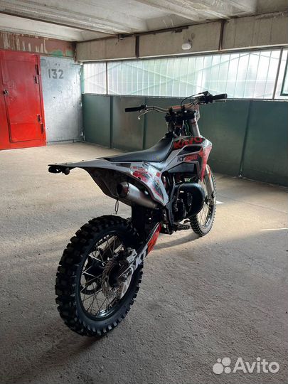 Kayo KT 250 2T