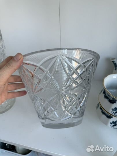 Хрустальная ваза и салатник