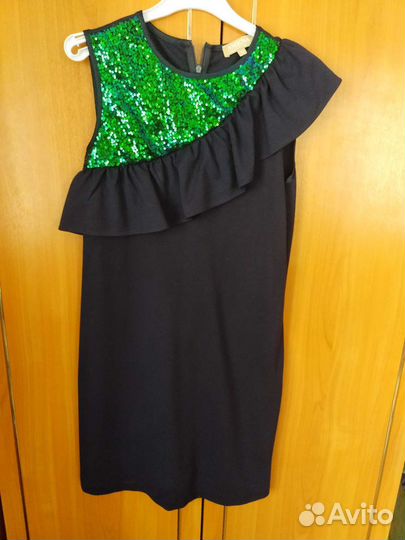 Платье для девочки 152