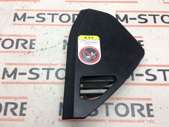 Накладка панели левая Mercedes-Benz E-Class W211