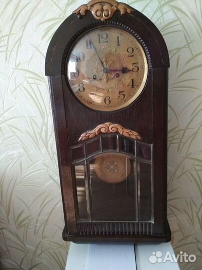 Старинные настенные часы