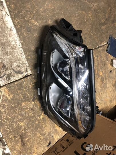 Mercedes GLS 166 фара