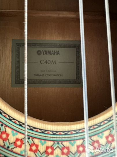 Гитара yamaha c40m