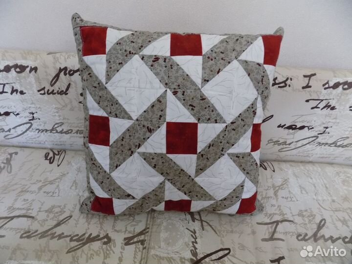Подушка с наволочкой