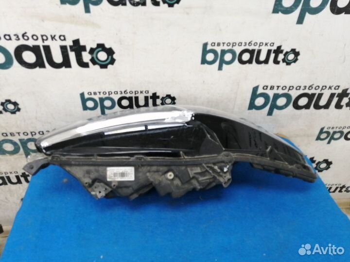 Фара галоген правая DS73-13W029-AE Ford Mondeo