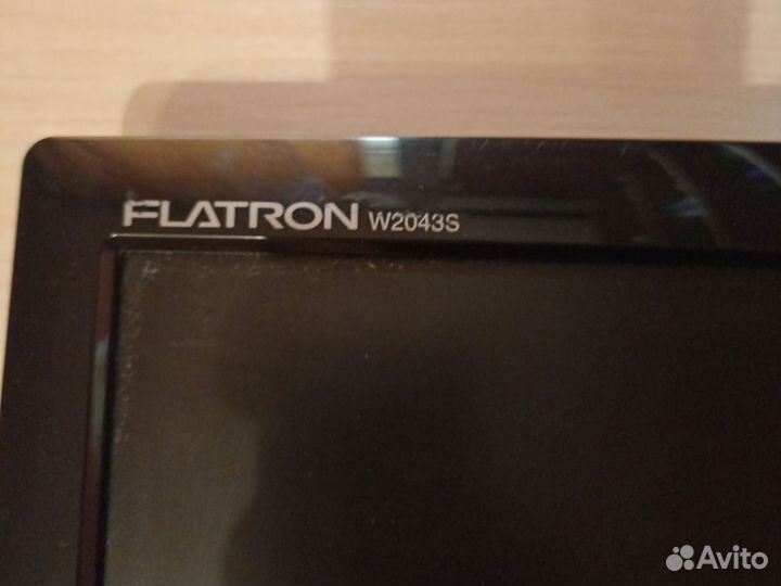 Монитор LG Flatron 2043S