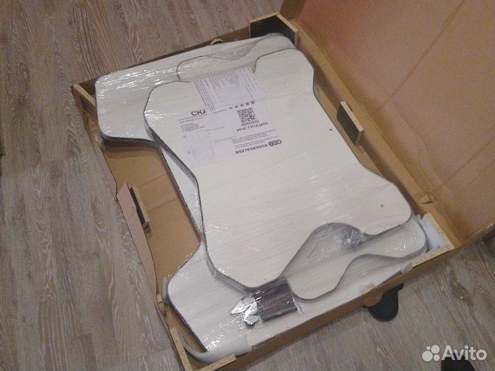 Компьютерный стол новый