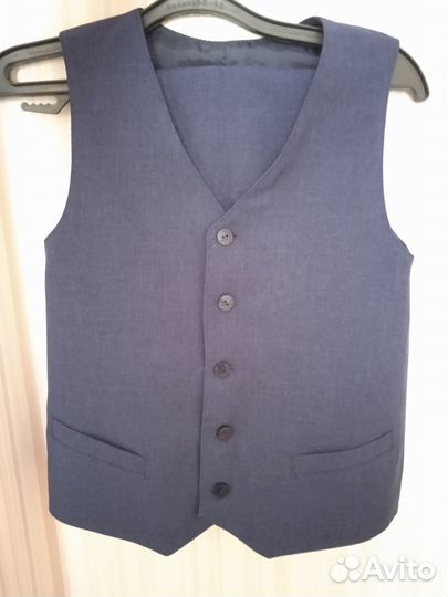 Продам костюм на мальчика