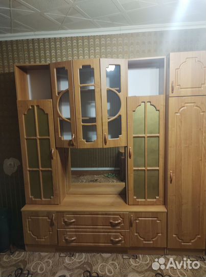 Стенка в гостиную бу