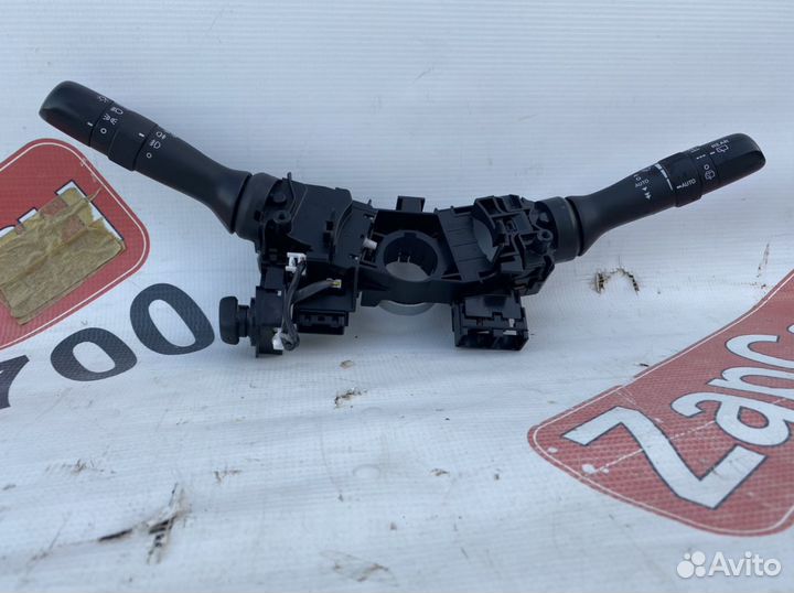 Toyota Land Cruiser 200 подрулевой переключатель