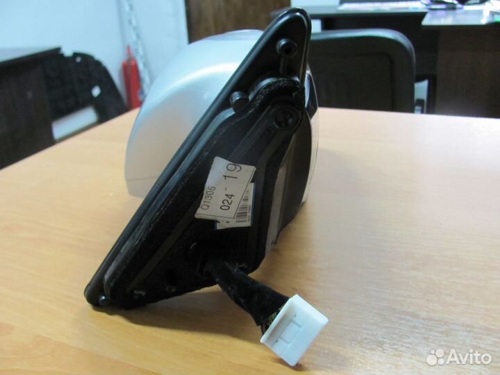 Зеркало левое электрическое для Kia Quoris