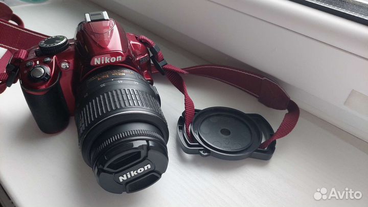 Фотоаппаpaт Nikоn D3100 с китовым объективом 18-55