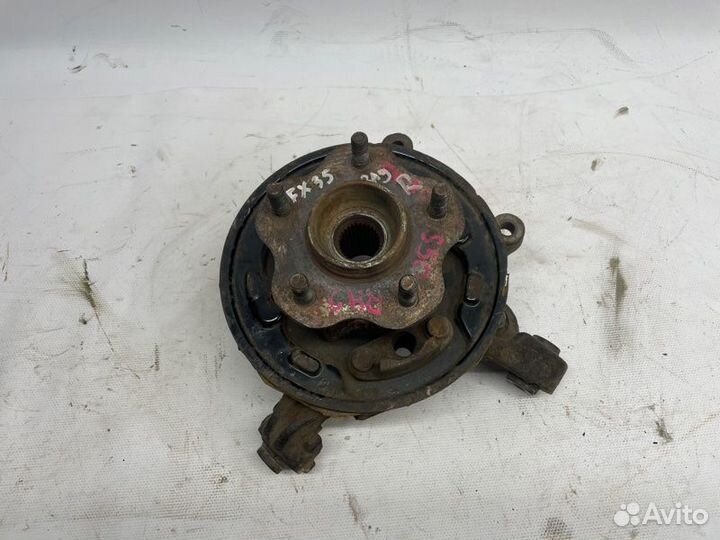 Кулак поворотный задний правый Infiniti Fx35 S50