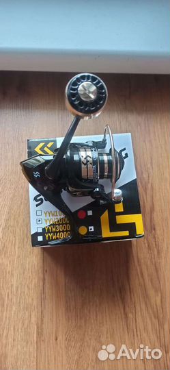 Катушка на спиннинг 2000 и кастинга