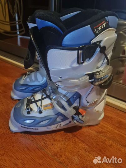 Горнолыжные ботинки детские 35