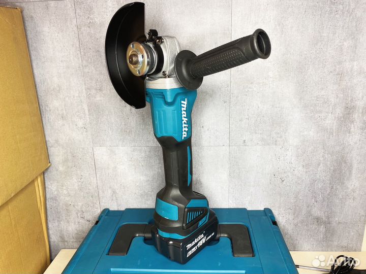 Болгарка аккумуляторная Makita 18 v