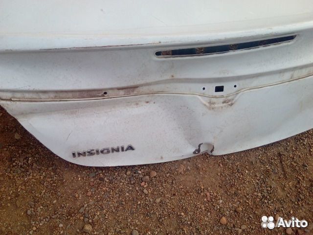 Крышка багажника Opel Insignia