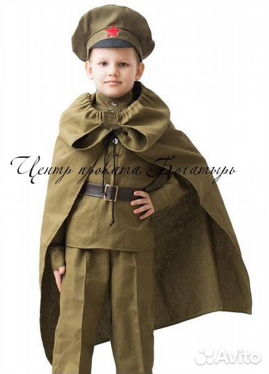 Солдат в галифе, сержант, пилотки, ватник