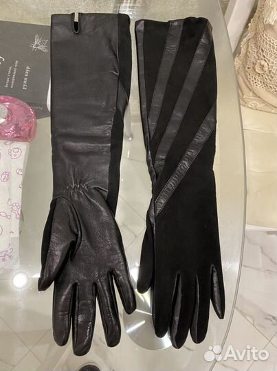 Перчатки женские кожаные новые