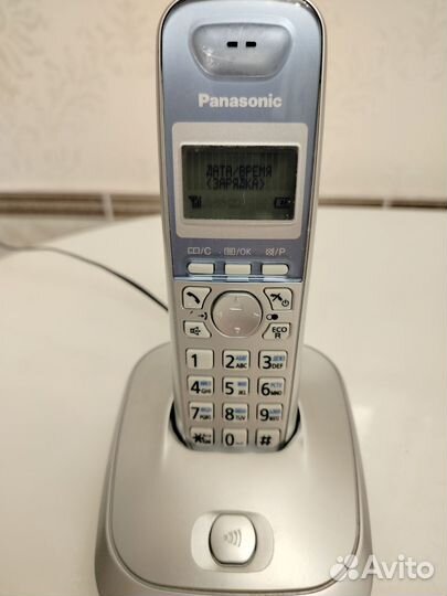 Продаю домашний телефон Panasonic