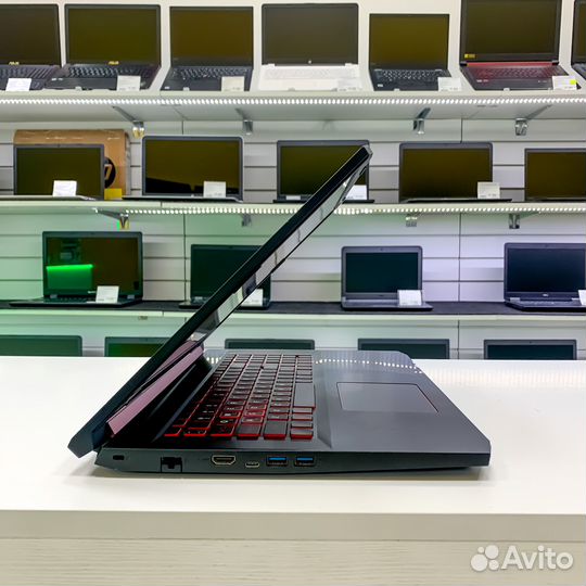 Игровой ноутбук Acer 17