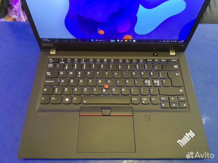 Ультрабук Lenovo ThinkPad T14s i7 10Gen 16GB