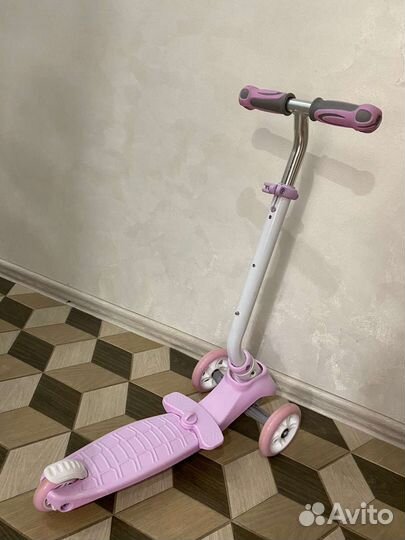 Самокат детский трехколесный