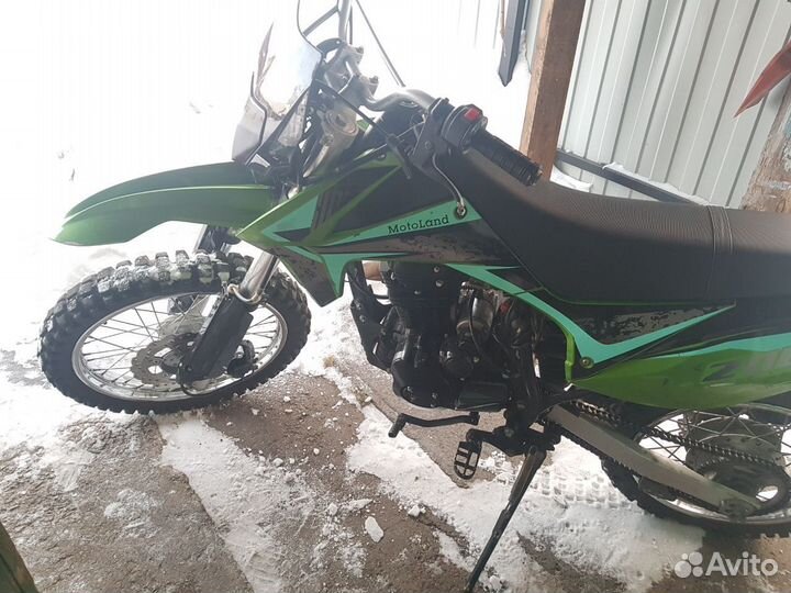 Продам мотоленд rz200