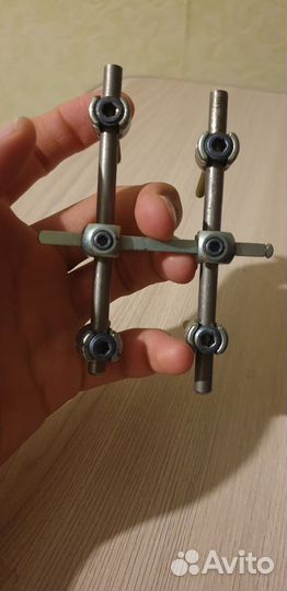 Металлоконструкция для позвоночника