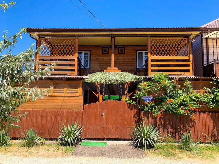 Комната 36 м² в 2-к., 1/2 эт.