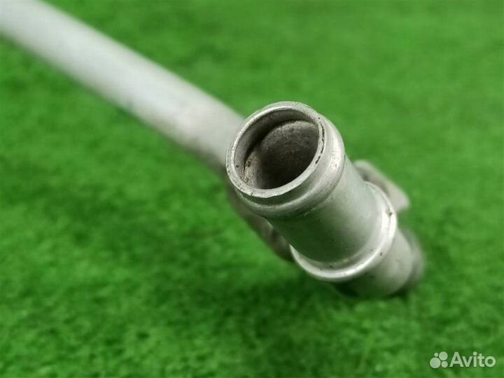 Трубка системы охлаждения Audi A6 C7 2011-2018