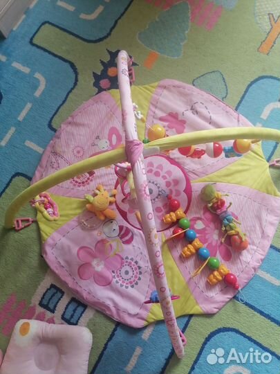 Развивающийся коврик