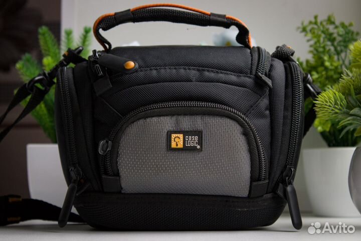 Sony NEX-5R Kit + Суперкомплект