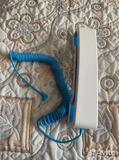 Телефонная трубка разъем