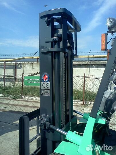 Вилочный погрузчик Dalian CPCD35RB, 2023