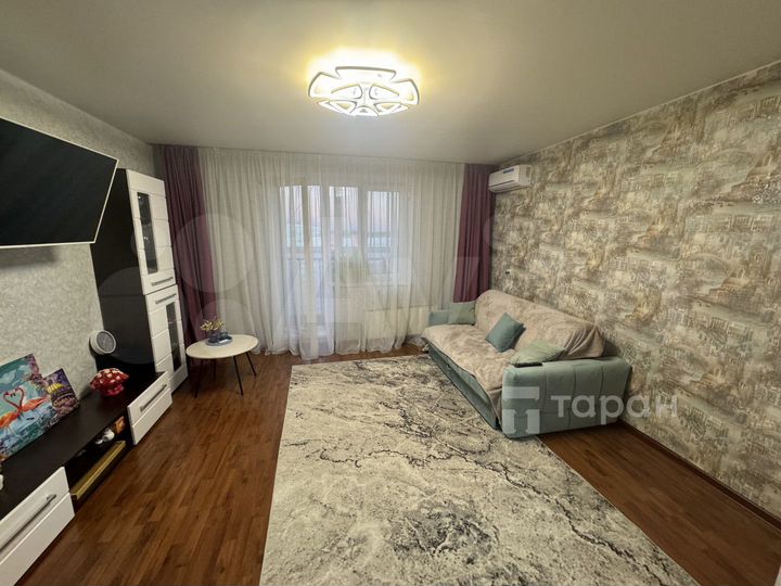 1-к. квартира, 43 м², 8/10 эт.