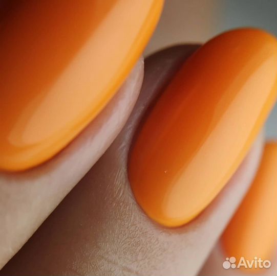 Модель на маникюр, педикюр