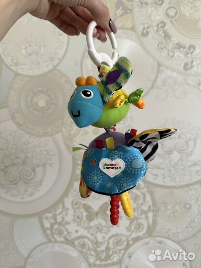 Погремушка на коляску lamaze