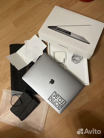Macbook pro 15 2016 touch bar 256gb