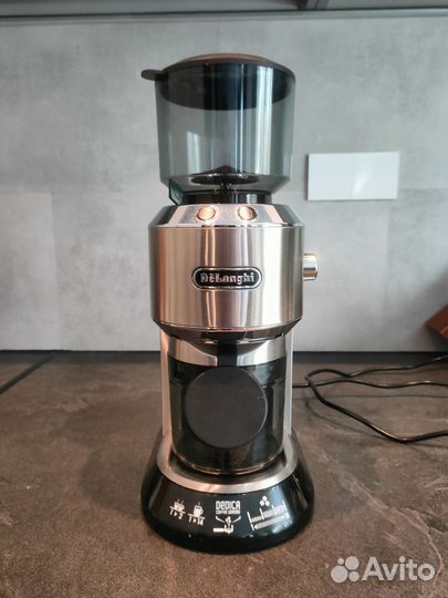 Кофемолка De'Longhi KG 520.M