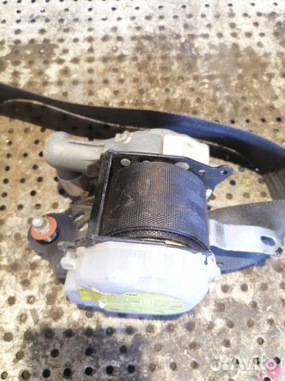 Ремень безопасности Hyundai Solaris