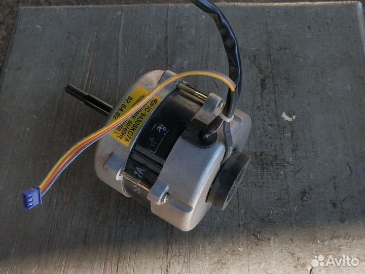 Электромотор внутреннего блока кондиционера